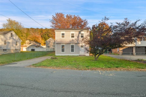 Photo of 34 Lincoln Street, Sloatsburg, NY 10974 (MLS # 1066453)