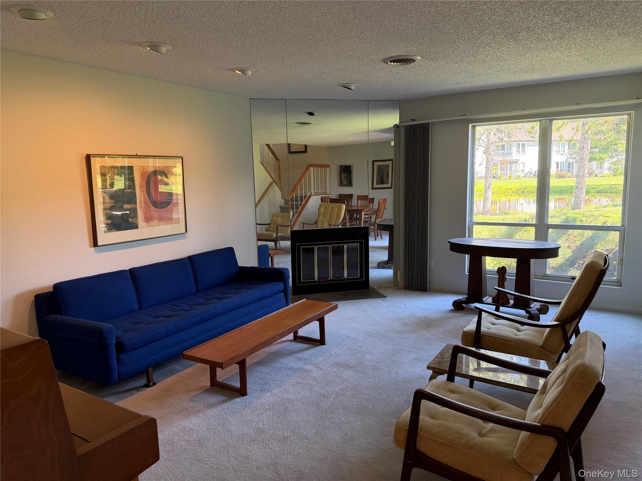 50 Pond Drive E