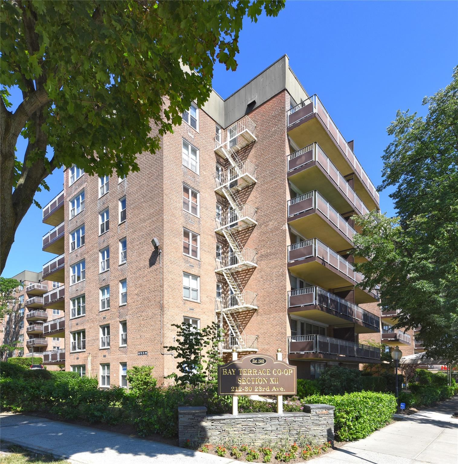 212-30 23 Avenue #5B, Bayside, New York image 2