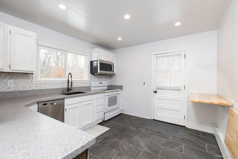 Homes For Sale - 117 Fulton Avenue<br/> Mastic, NY 11950