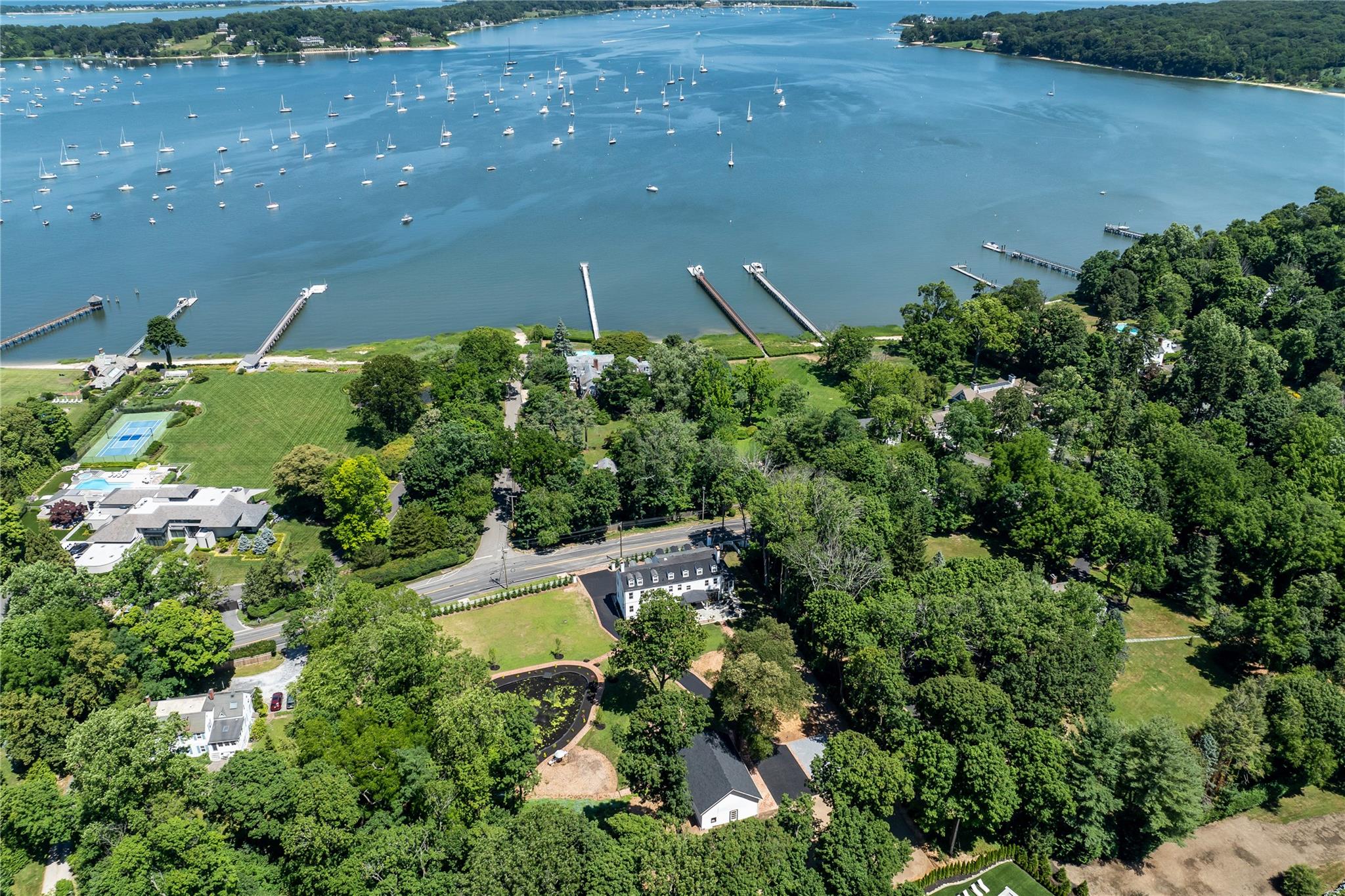 77 Cove Road, Oyster Bay Cove, New York image 49