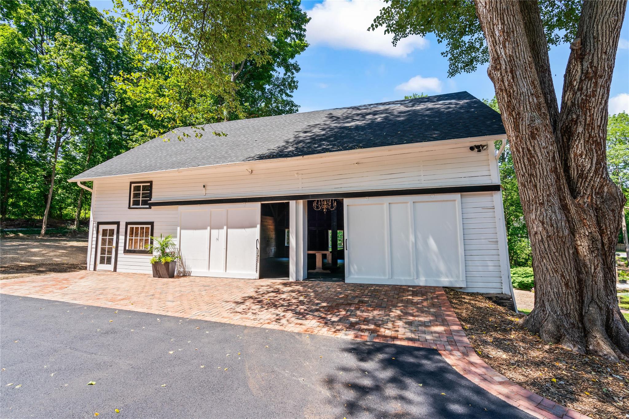 77 Cove Road, Oyster Bay Cove, New York image 35