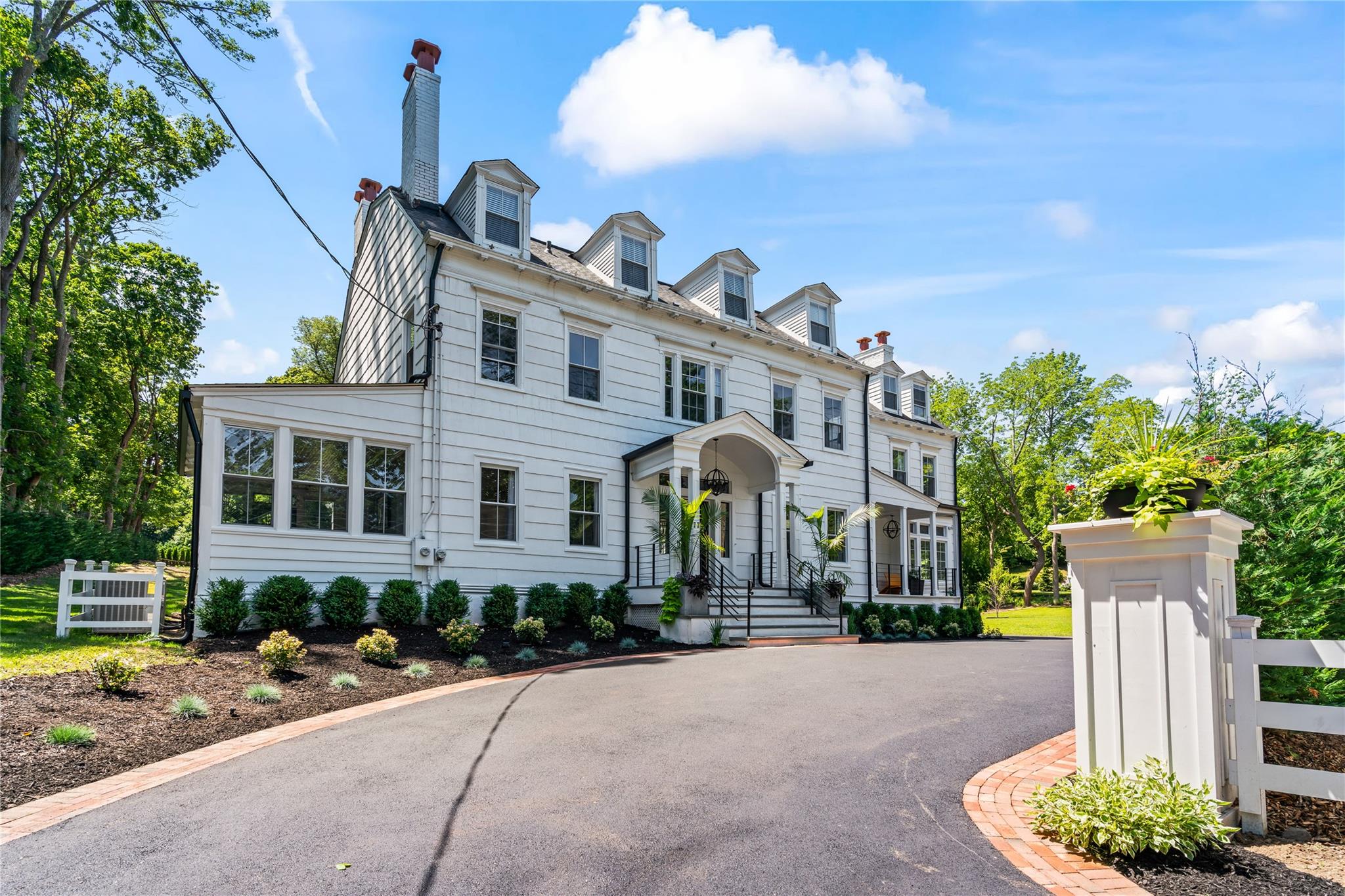 77 Cove Road, Oyster Bay Cove, New York image 4