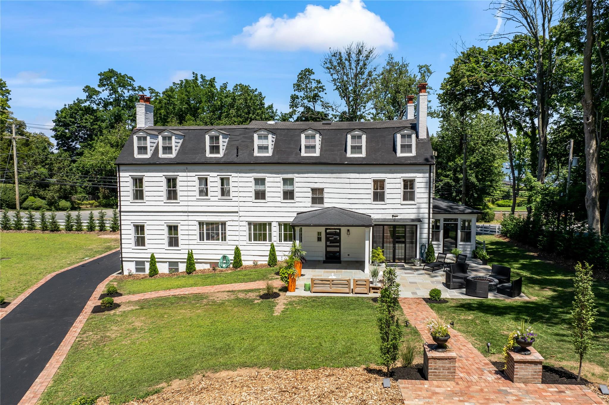 77 Cove Road, Oyster Bay Cove, New York image 42