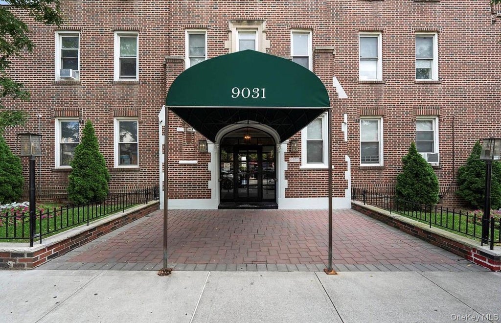 Photo of 9031 Fort Hamilton Parkway #5G, Brooklyn, NY 11209 (MLS # 1053221)