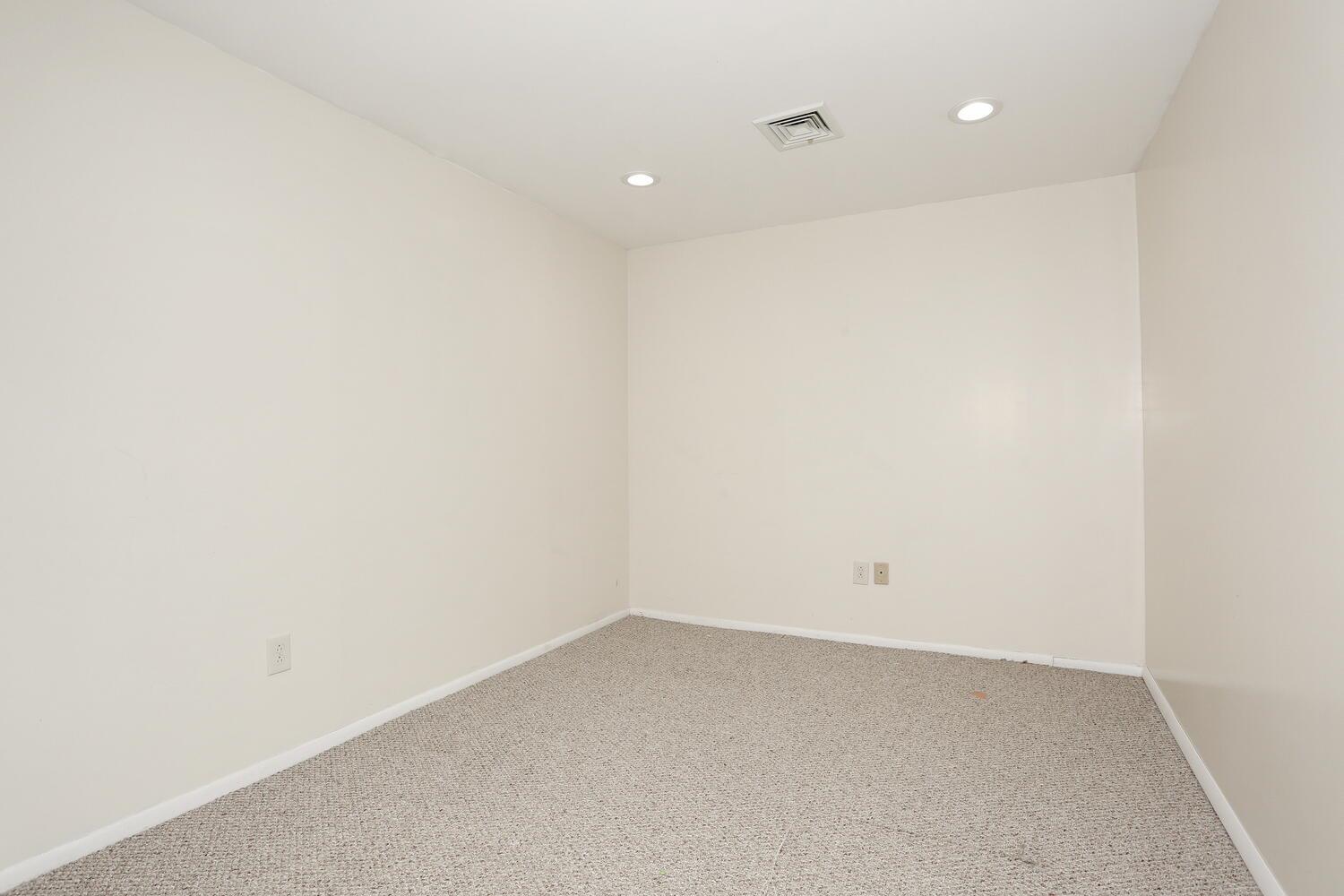 503 Jumano Court, Suffern, New York image 34