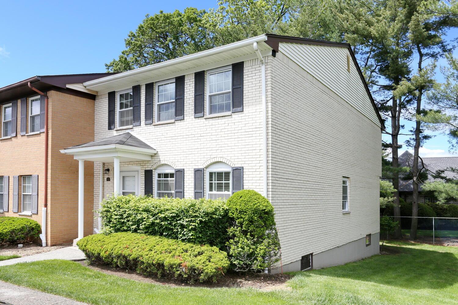 503 Jumano Court, Suffern, New York image 3
