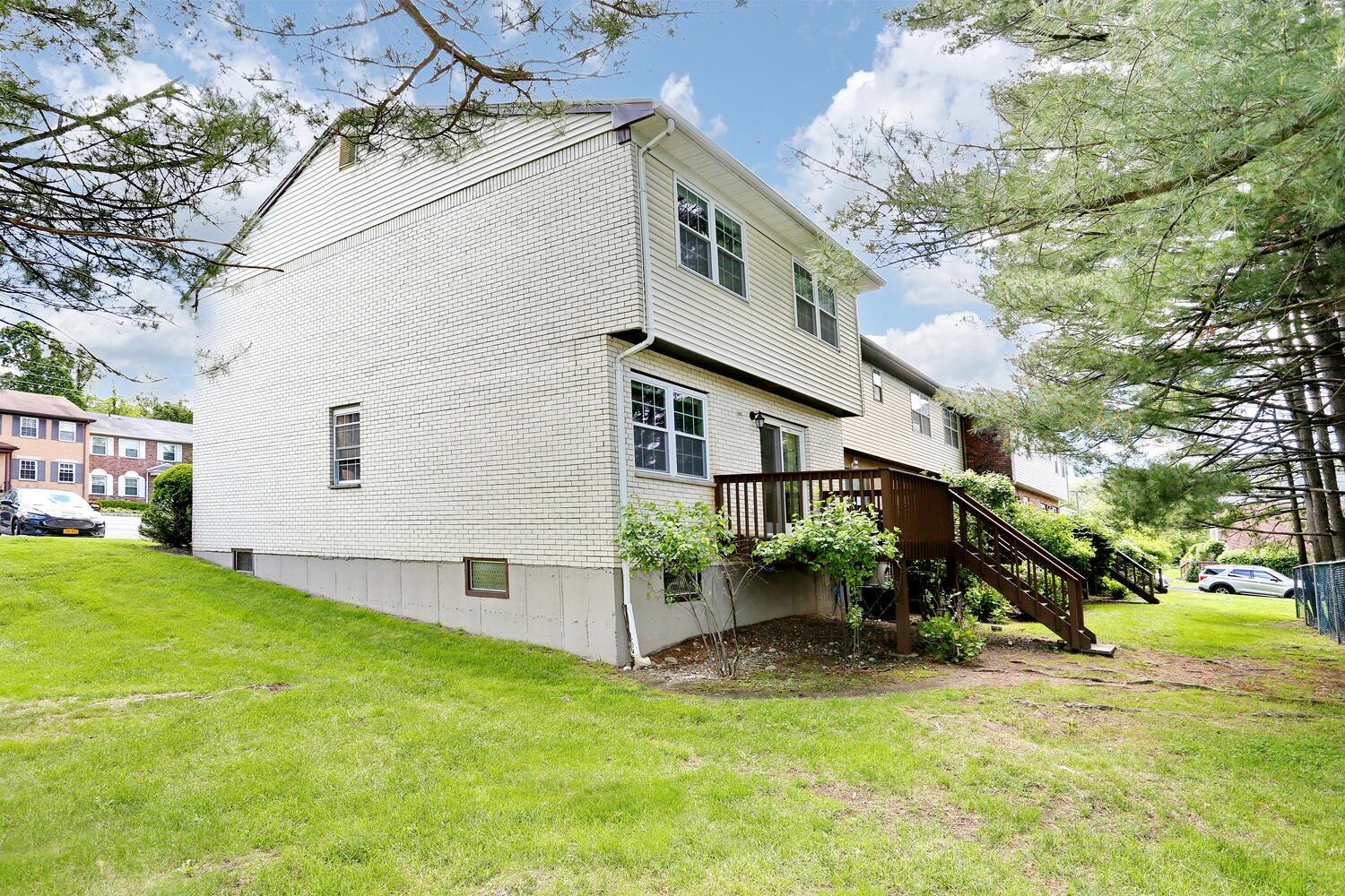 503 Jumano Court, Suffern, New York image 44