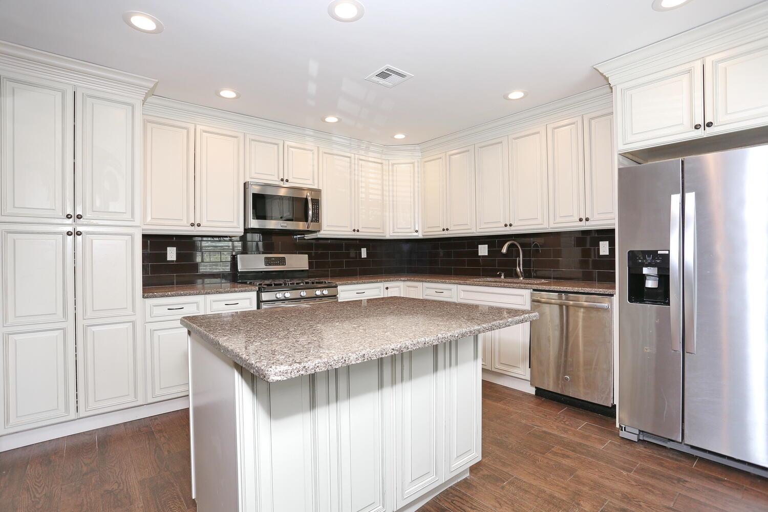 503 Jumano Court, Suffern, New York image 9