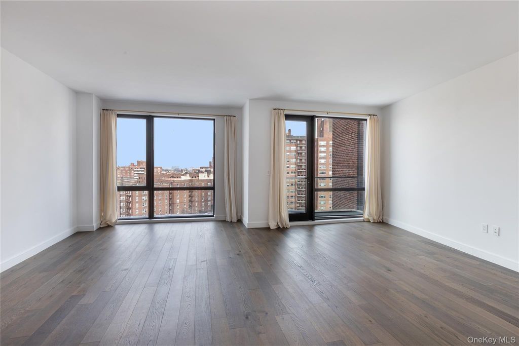 Photo of 107-06 Queens Boulevard #8H, Forest Hills, NY 11375 (MLS # 969883)