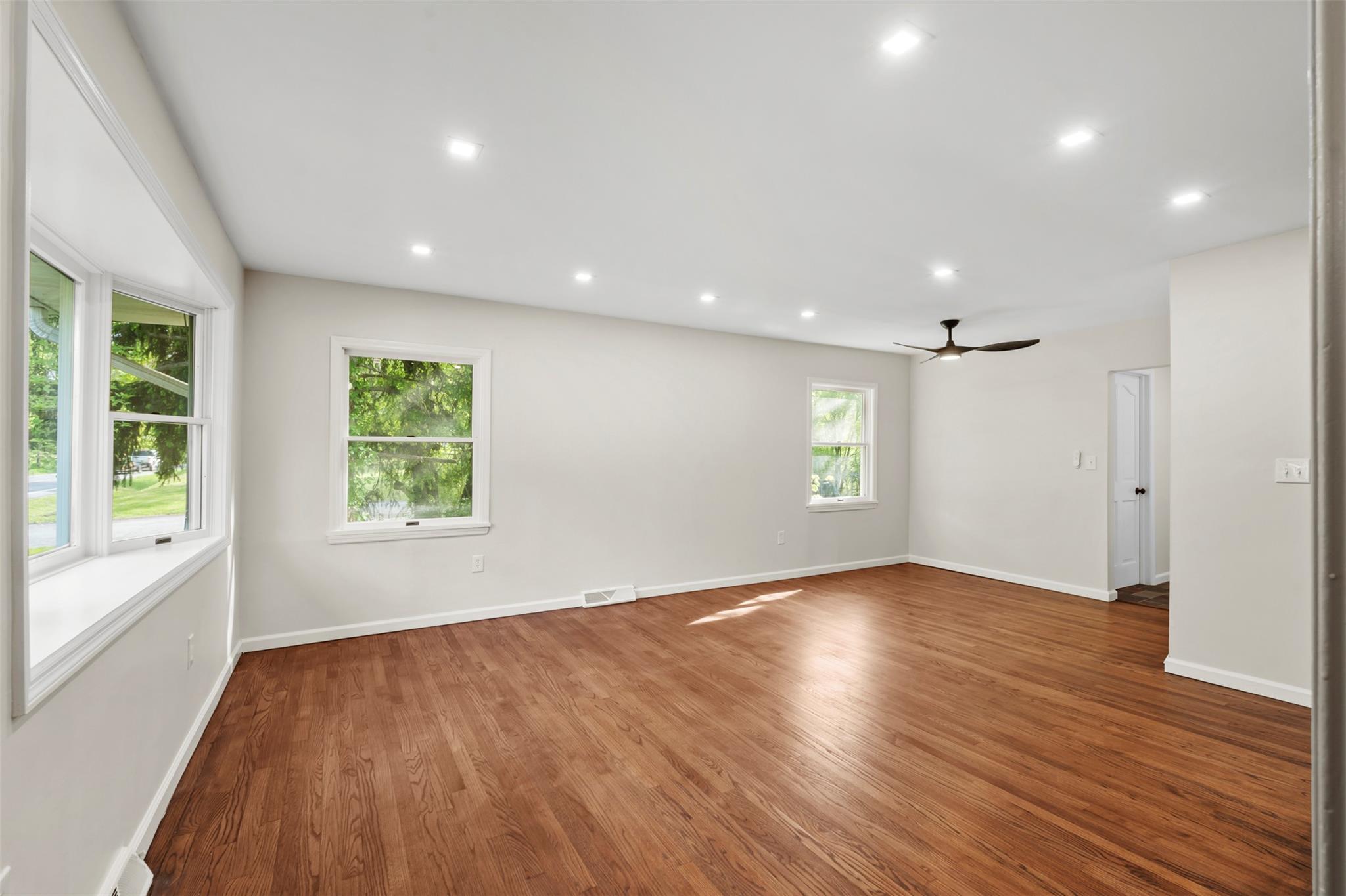 315 Scotchtown Road, Goshen, New York image 8