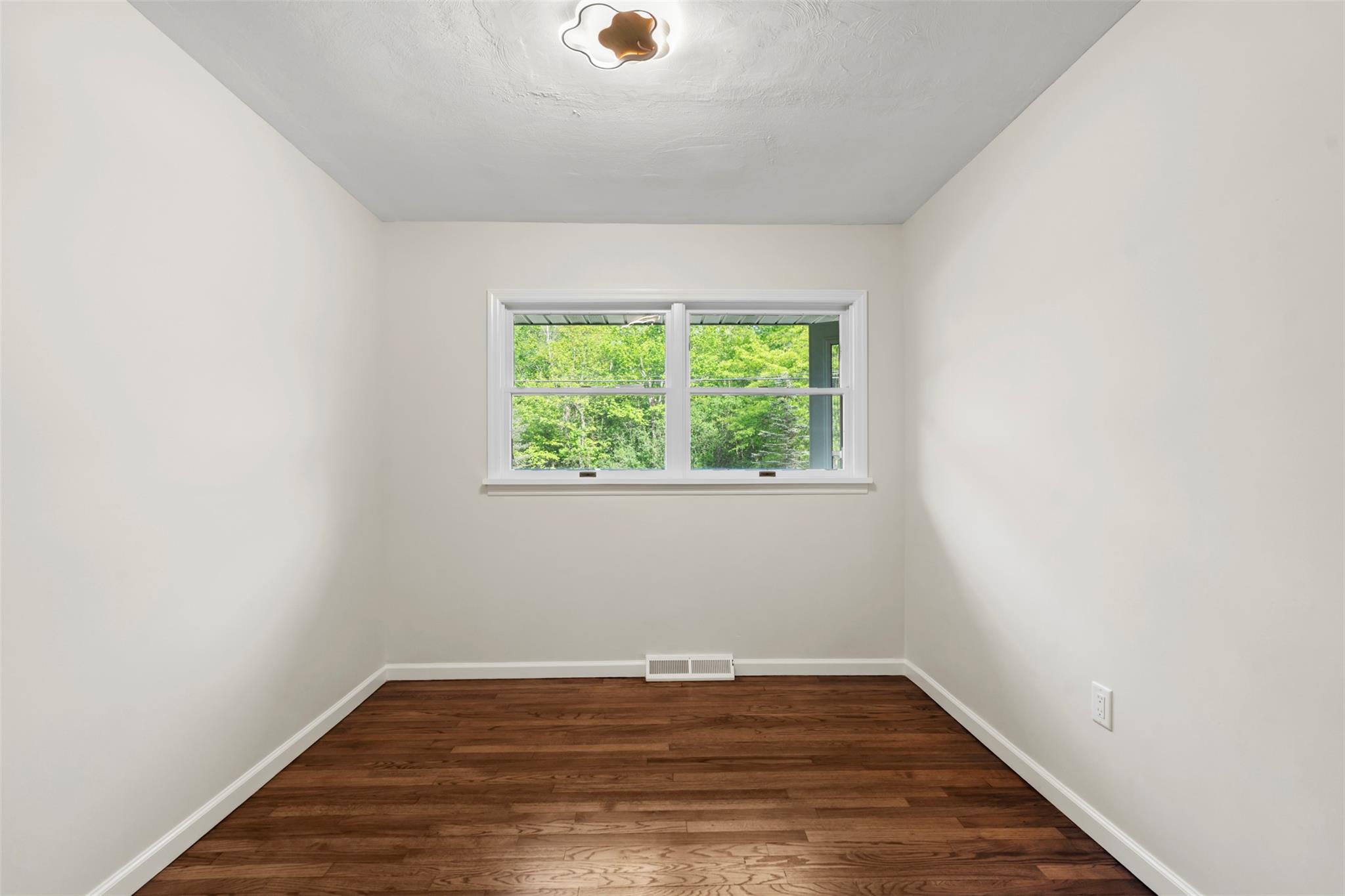 315 Scotchtown Road, Goshen, New York image 22