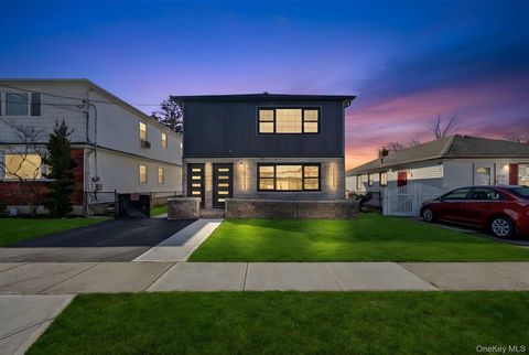 Multifamily For Sale - 14772 Huxley Street<br/> Rosedale, NY 11422