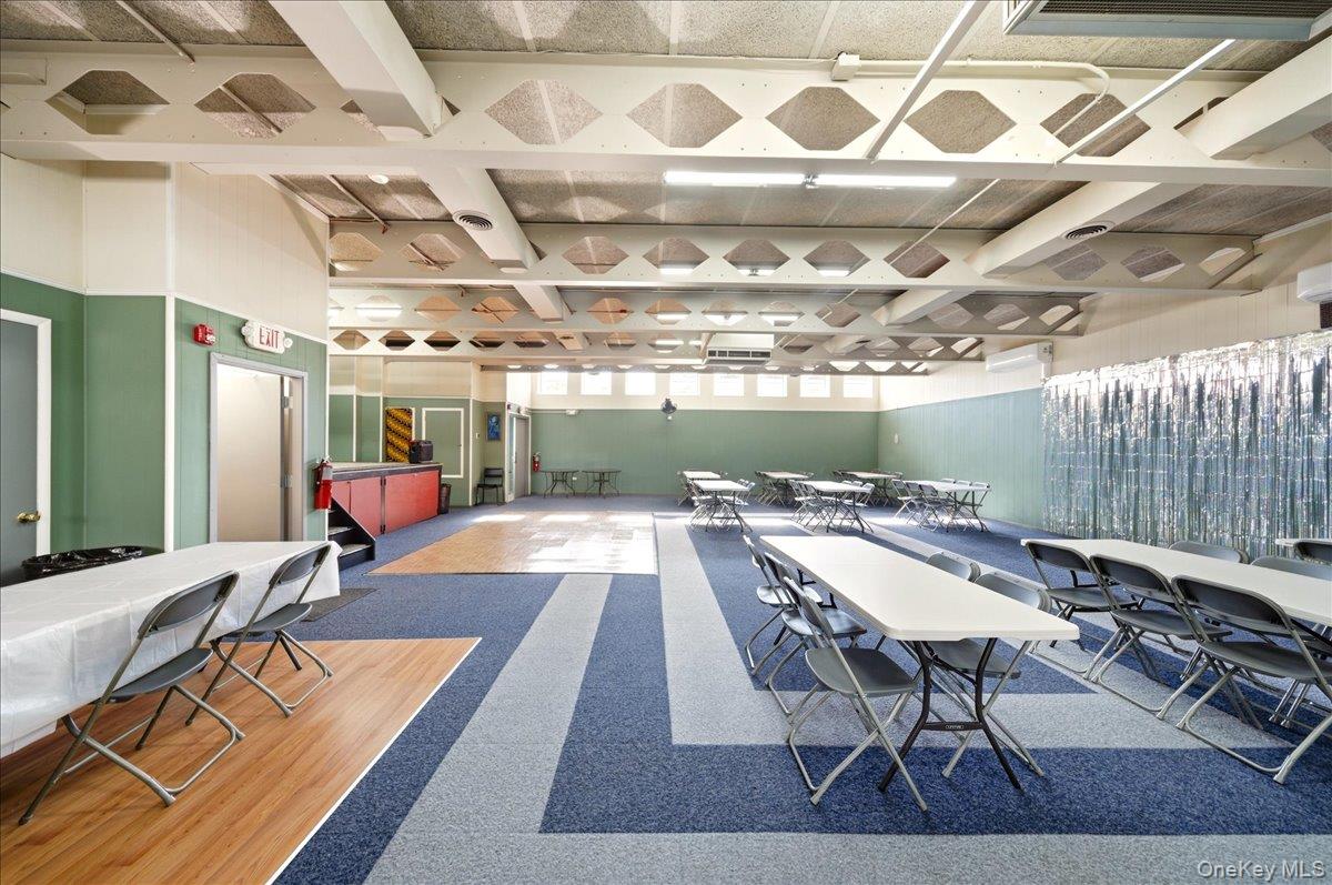 228 N Washington Street