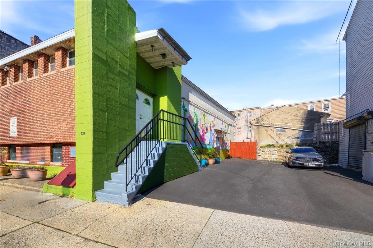 228 N Washington Street