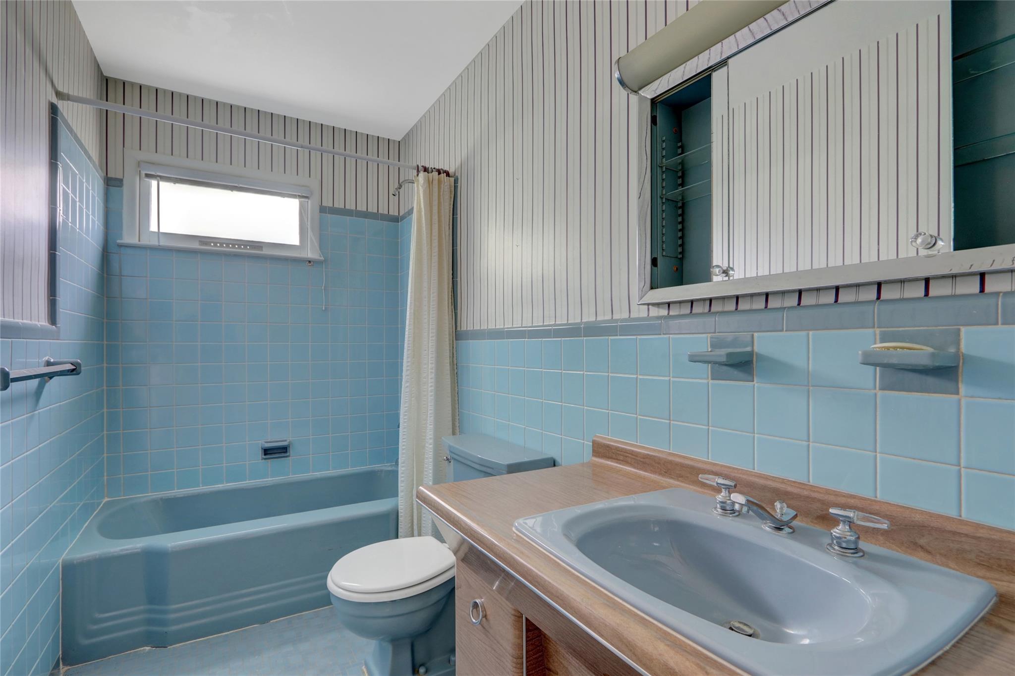 54 Royat Street, Lido Beach, New York image 20