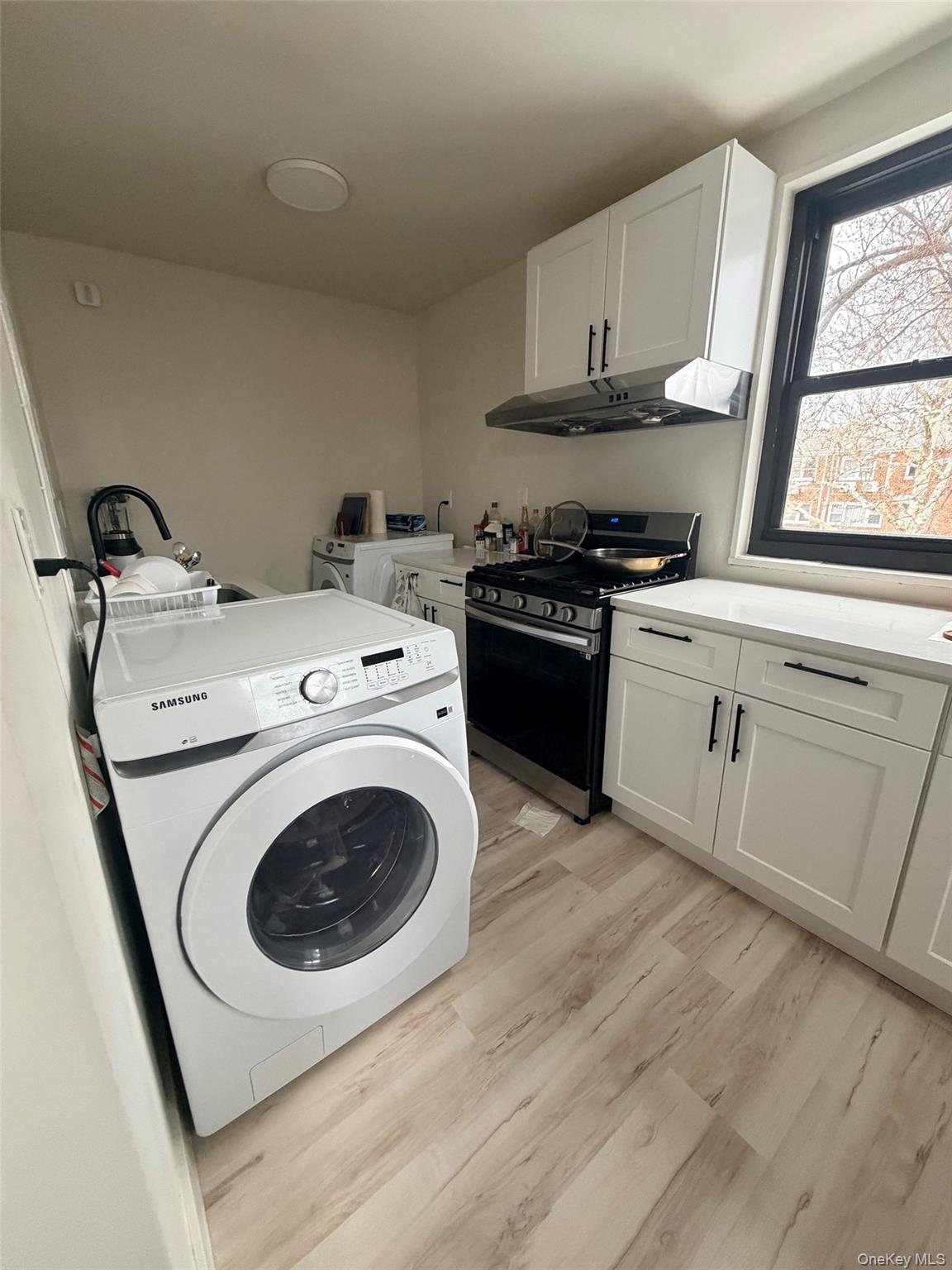 18-06 169 Street 2Fl