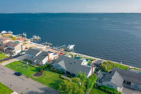 Featured picture for the property 883898