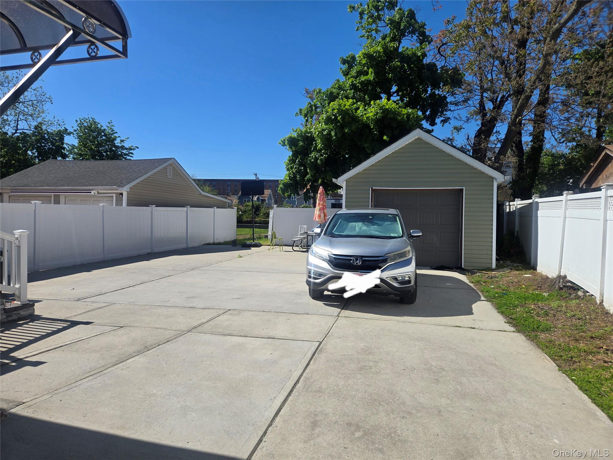 147 Elizabeth Avenue