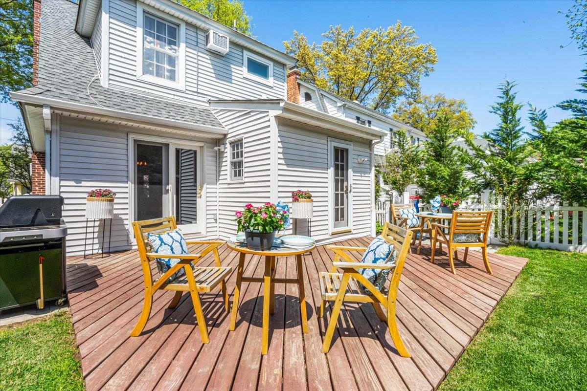 54 Park Avenue, Port Washington, New York image 21