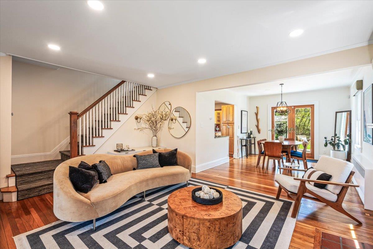 54 Park Avenue, Port Washington, New York image 4