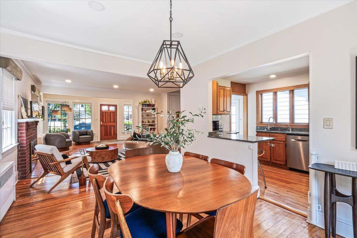54 Park Avenue, Port Washington, New York image 9
