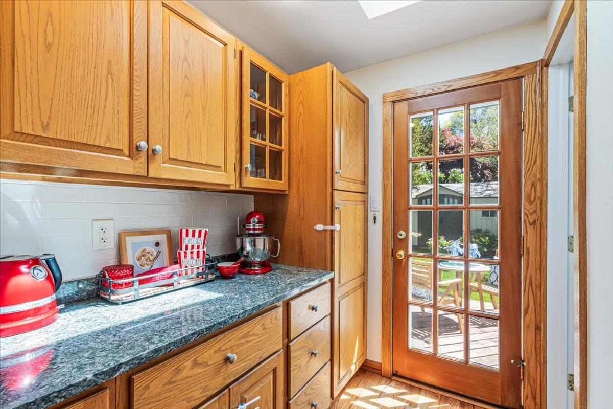 54 Park Avenue, Port Washington, New York image 13