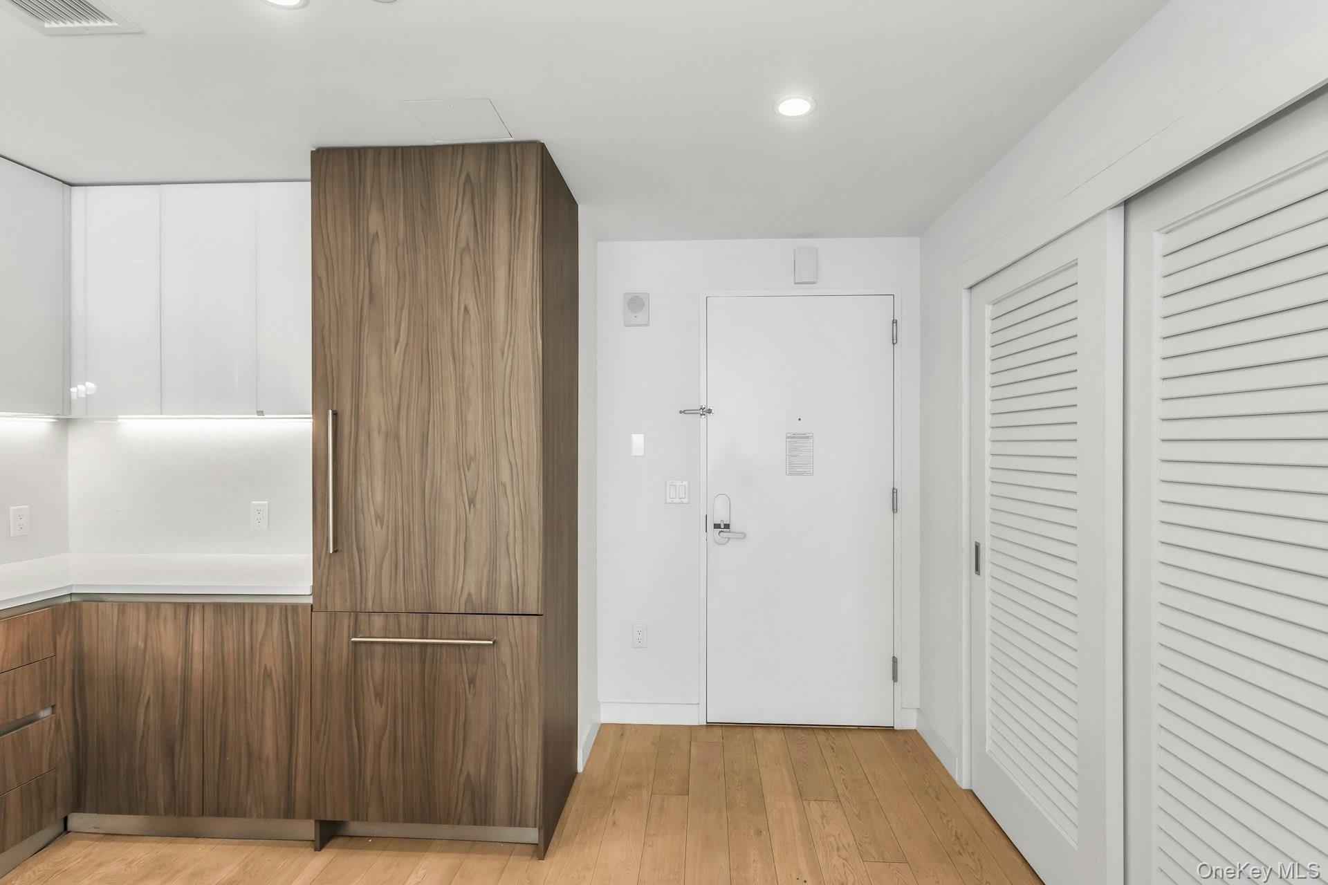 131-01 40th Road 17V