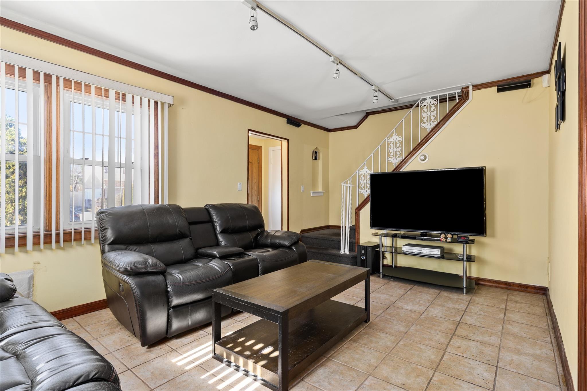 312 Norfeld Boulevard, Elmont, New York image 6
