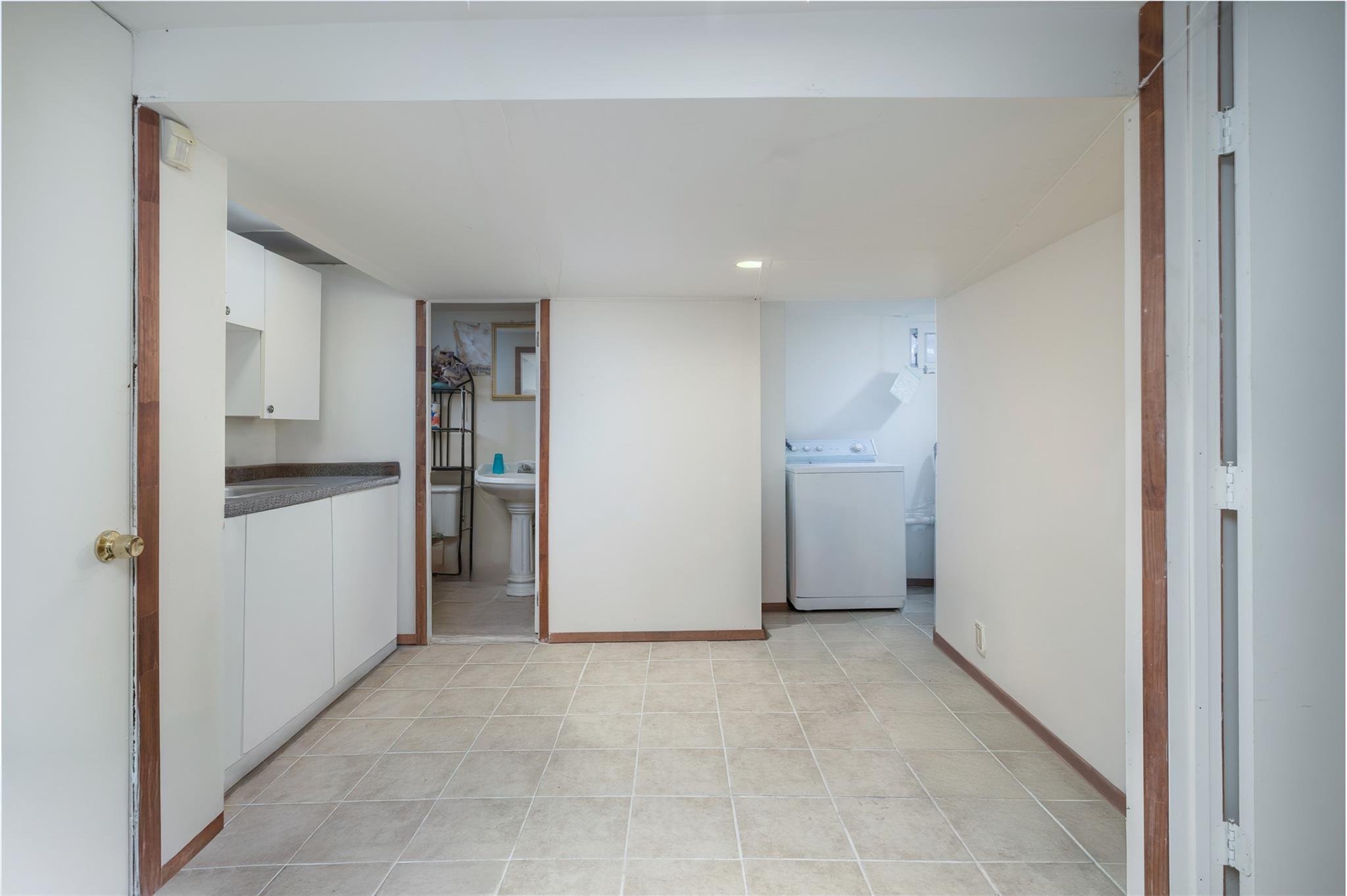 312 Norfeld Boulevard, Elmont, New York image 17