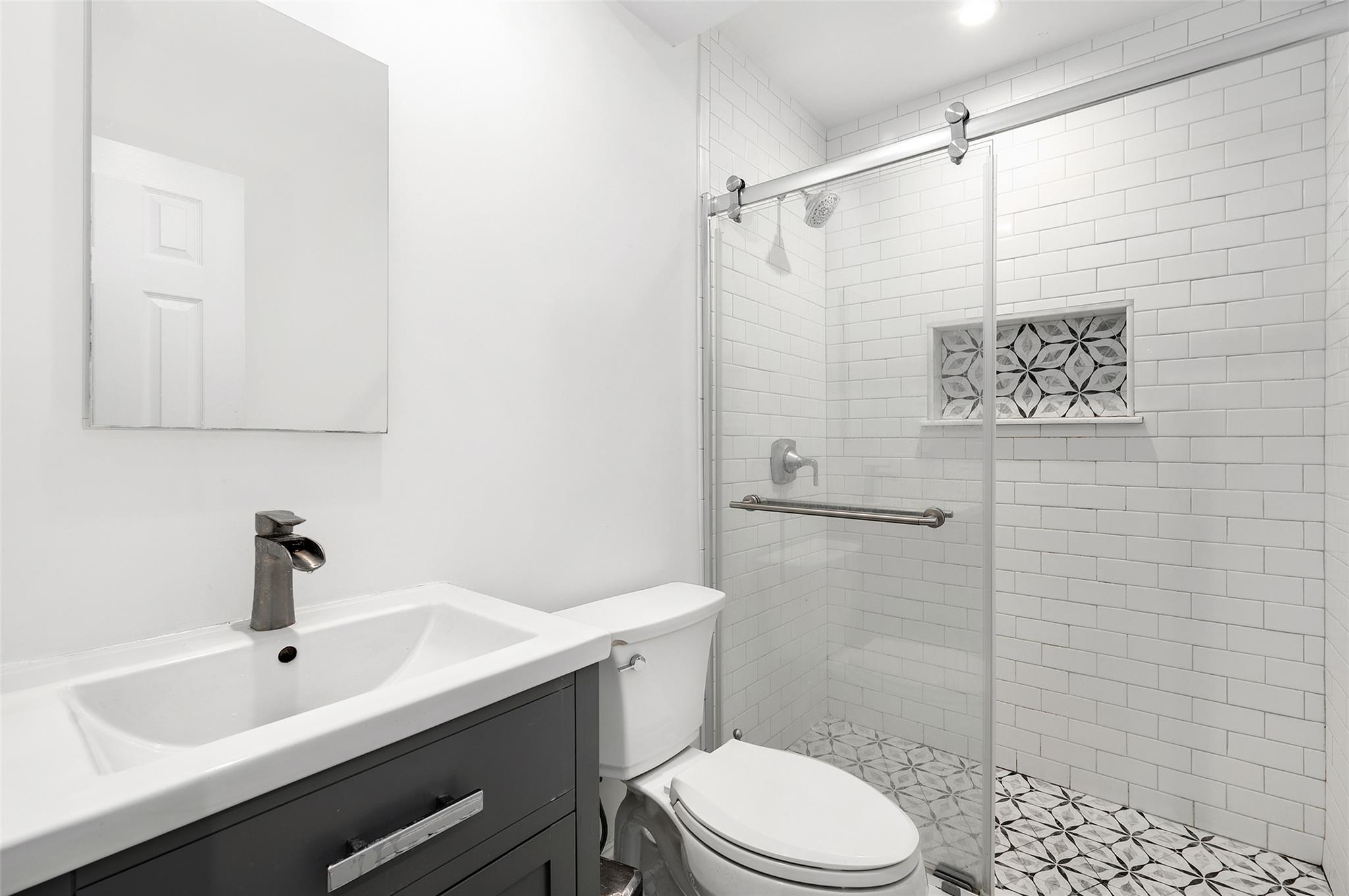 24 Wappanocca Avenue #E, Rye, New York image 11
