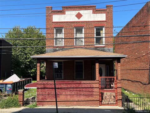 5835 Waldron Street Corona NY 11368