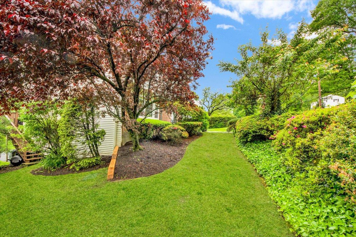 13 Romar Avenue, White Plains, New York image 35