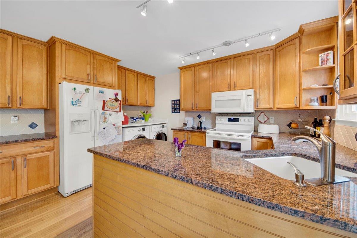 13 Romar Avenue, White Plains, New York image 8