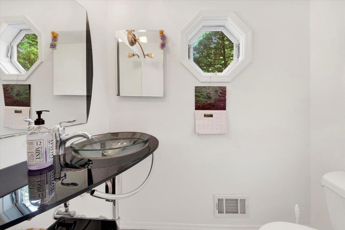 13 Romar Avenue, White Plains, New York image 12