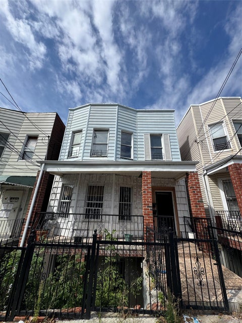 Multifamily For Sale - 637 Baker Avenue<br/> Bronx, NY 10460