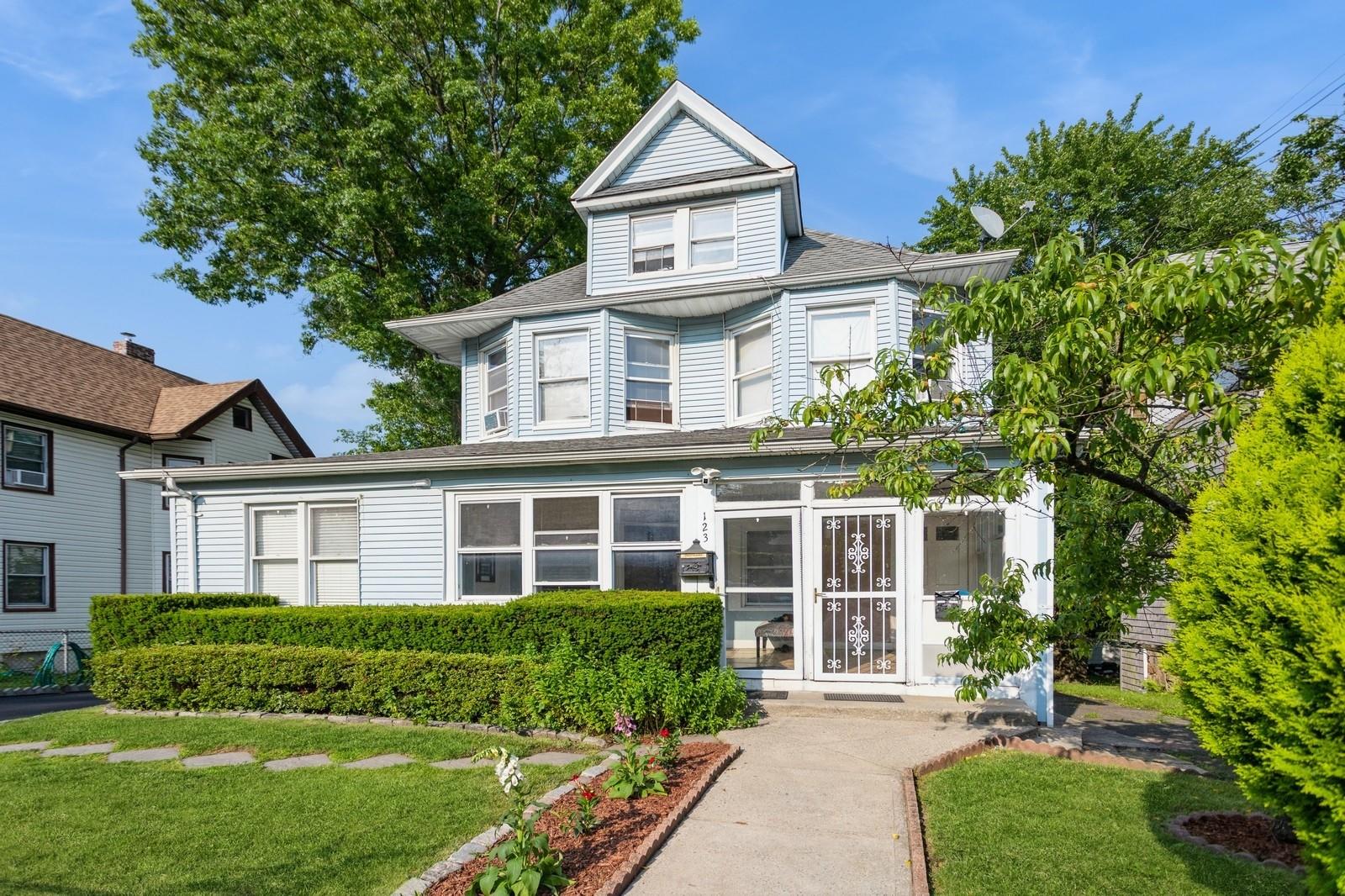Property for Sale at Clinton Avenue, New Rochelle, New York - Bedrooms: 7 
Bathrooms: 2  - $875,000