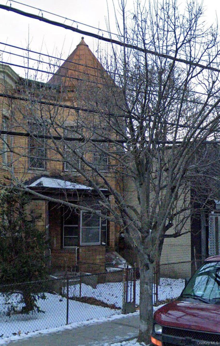Photo of 171 McLean Avenue, Yonkers, NY 10705 (MLS # 1046844)