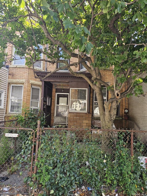 Photo of 171 McLean Avenue, Yonkers, NY 10705 (MLS # 1046844)