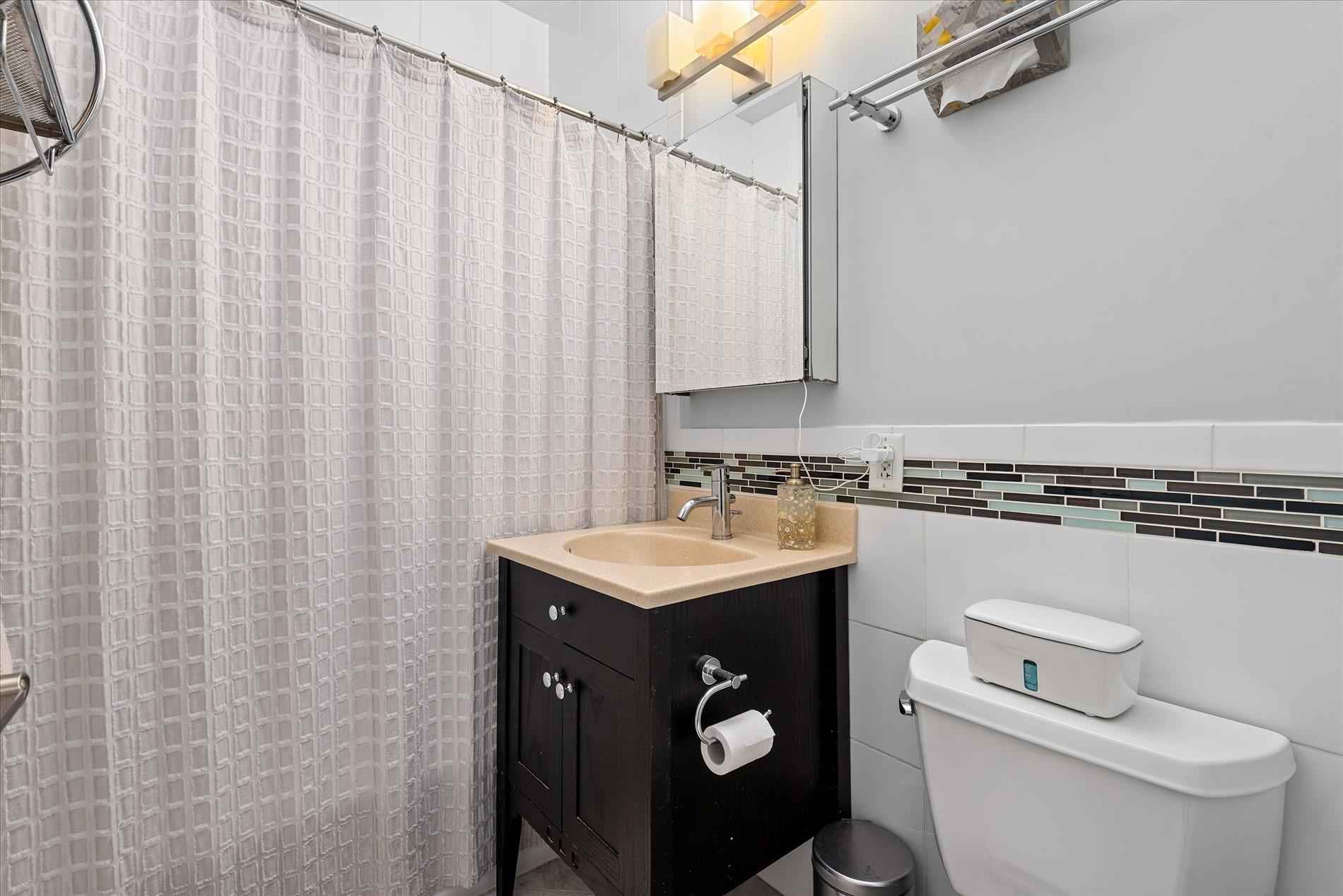 66-41 69th Street #G1, Middle Village, New York image 9