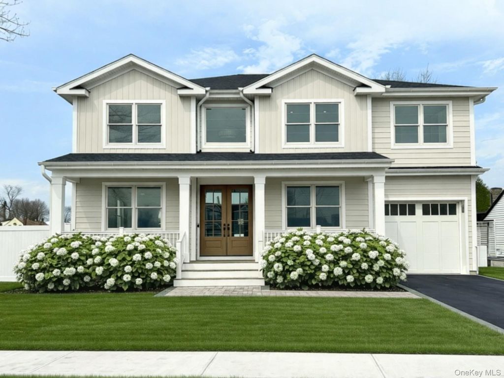 Photo of 5 Baker Lane, Levittown, NY 11756 (MLS # 987170)