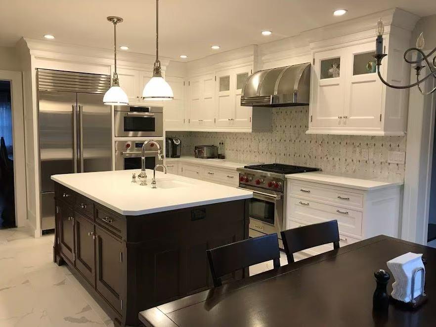 2374 Jericho Turnpike