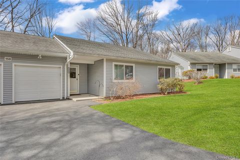 158 Carriage Court B Yorktown Heights NY 10598