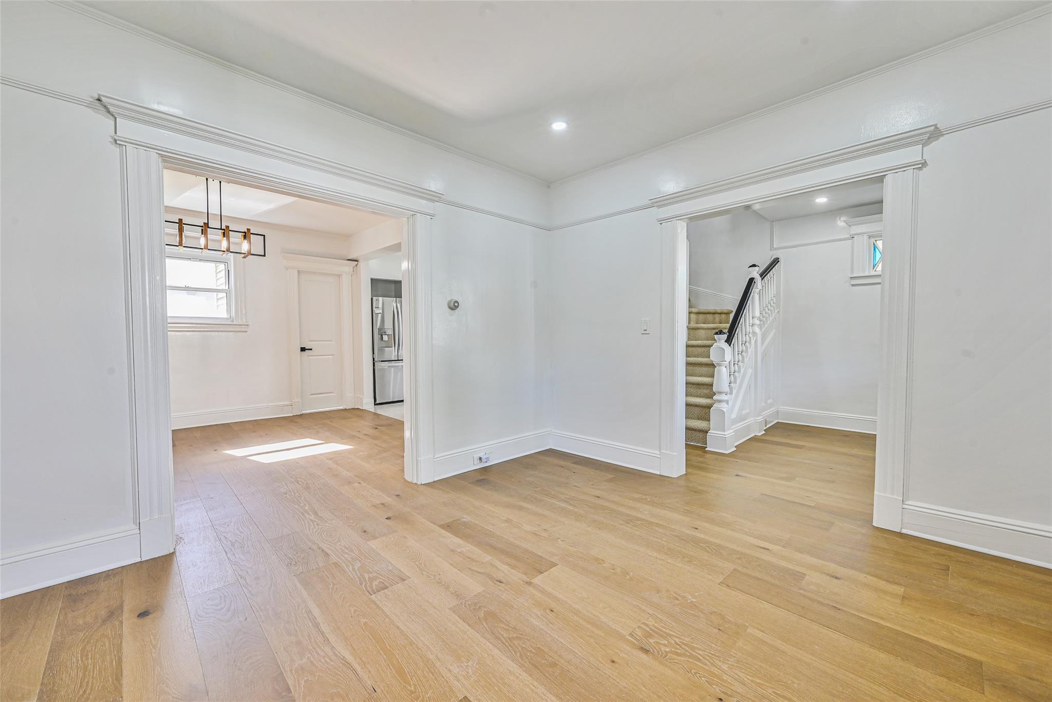 108 North Forest Avenue Ave, Rockville Centre, New York image 8