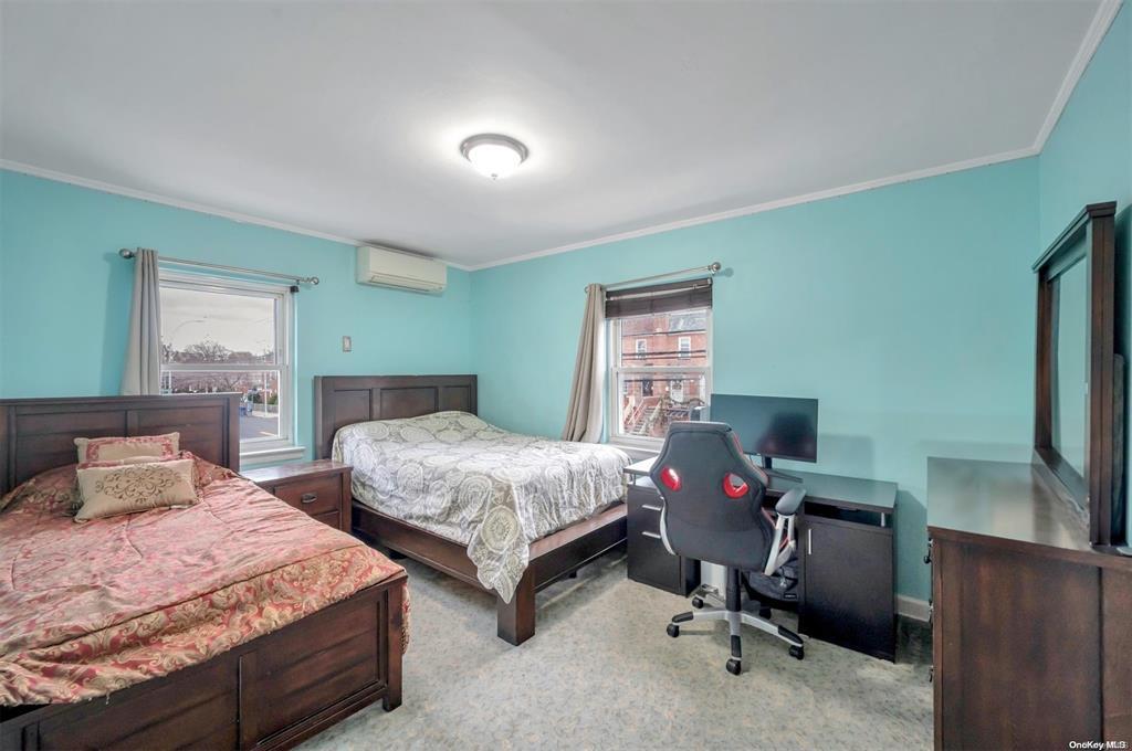 21-89 47th Street, Long Island City, New York image 16