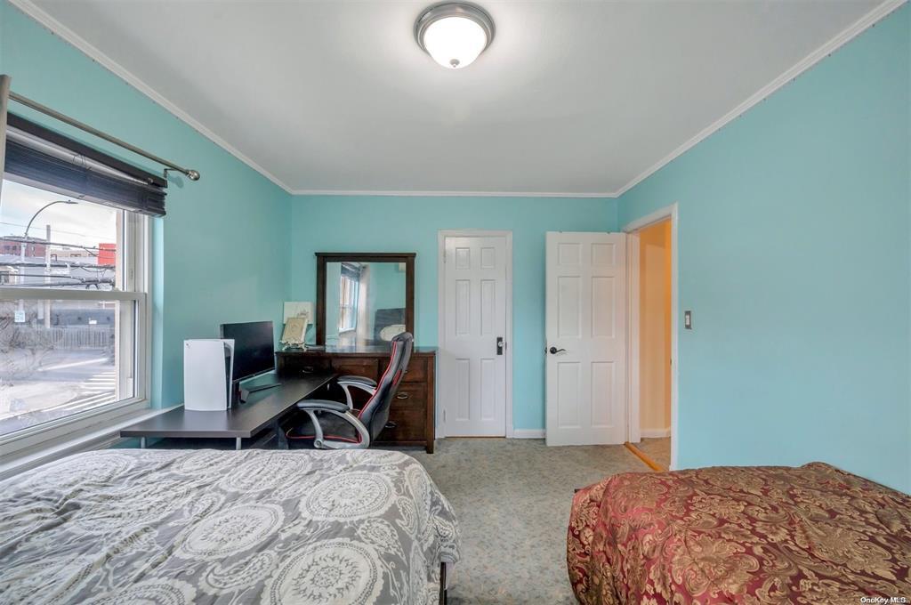 21-89 47th Street, Long Island City, New York image 17