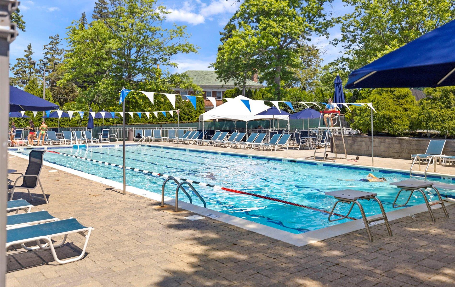 42-30 Douglaston Parkway #2H, Douglaston, New York image 30
