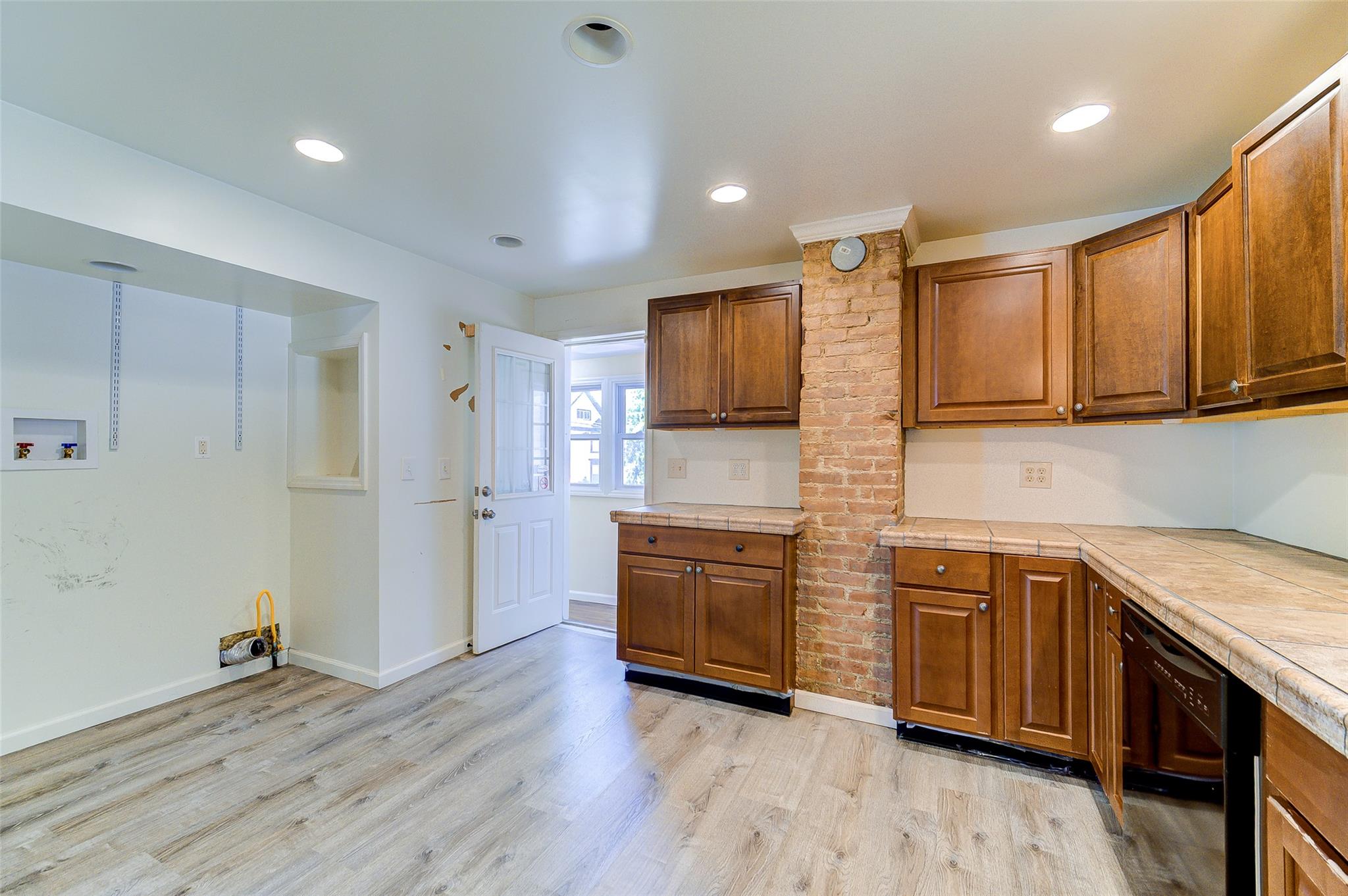 55 Prince Street, Middletown, New York image 16