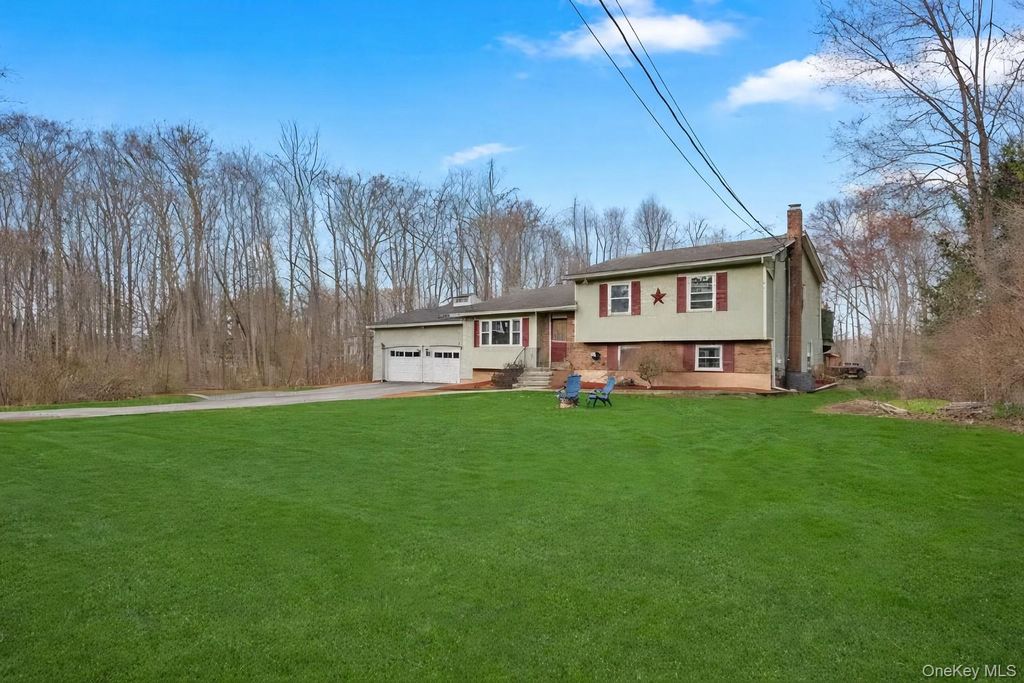 Photo of 58 Pine Drive, Pawling, NY 12564 (MLS # 978836)