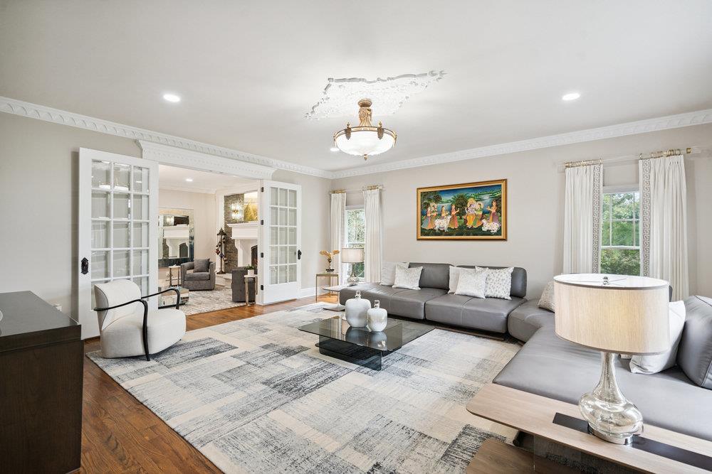 22 Woodbury Farms Drive